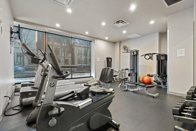 workout area with a healthy amount of sunlight