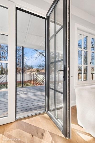 entryway featuring light hardwood / wood-style floors