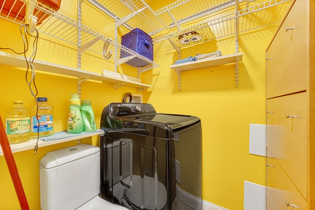 laundry area featuring independent washer and dryer