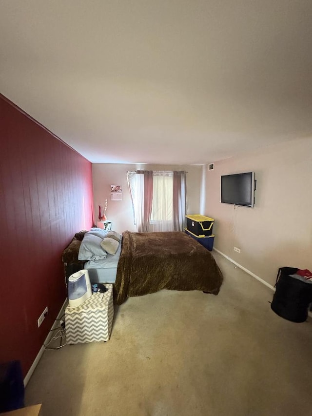 unfurnished bedroom featuring carpet flooring