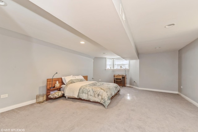 view of carpeted bedroom