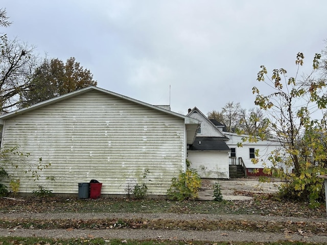 view of home's exterior