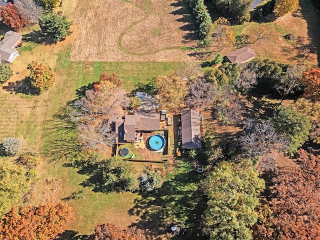 birds eye view of property featuring a rural view