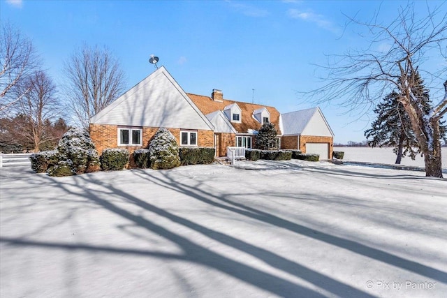 view of front of house featuring a garage