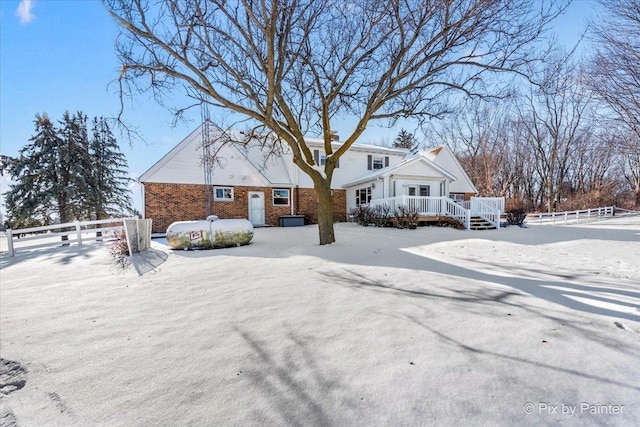 view of front property with covered porch