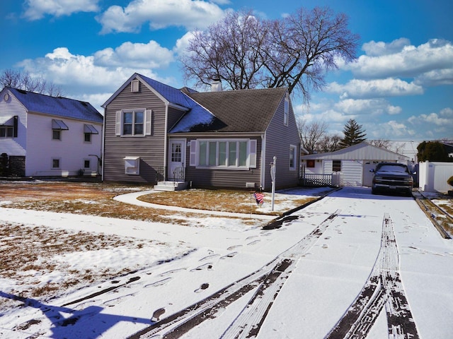 view of front facade featuring a garage