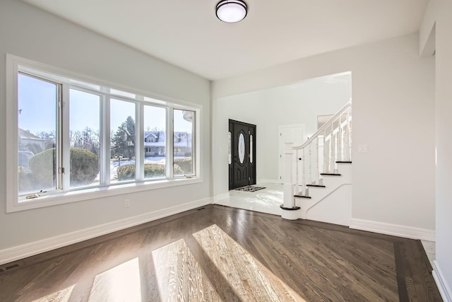 foyer featuring hardwood / wood-style floors