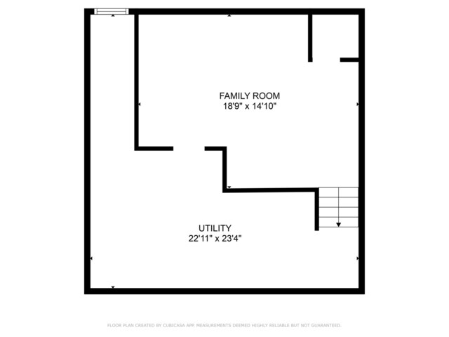 unfurnished bedroom with hardwood / wood-style flooring and a closet