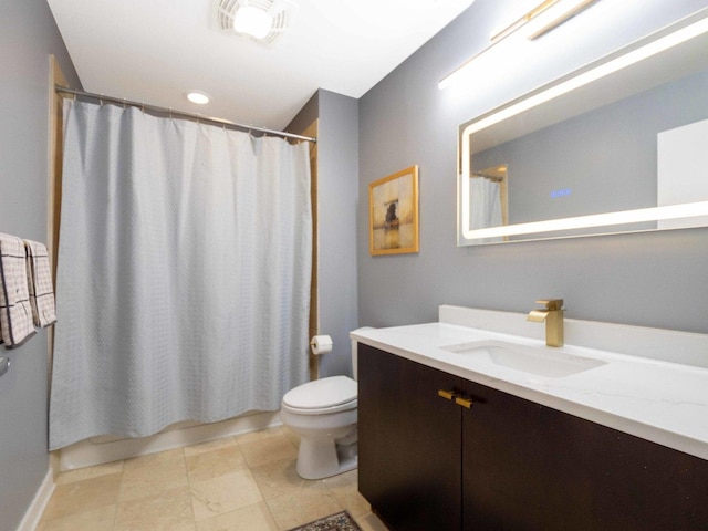 full bathroom featuring vanity, shower / tub combo with curtain, and toilet