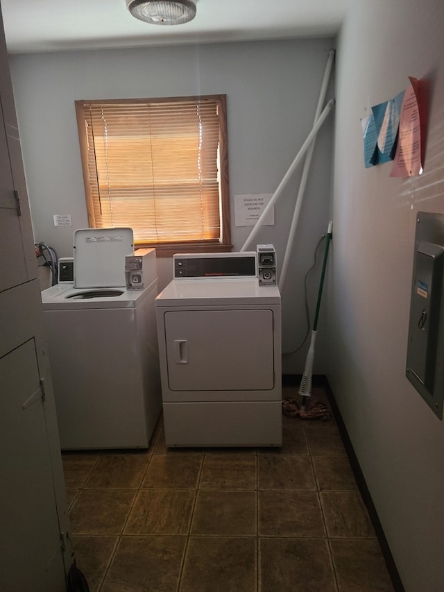 washroom with washer and clothes dryer