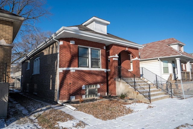 view of front of house