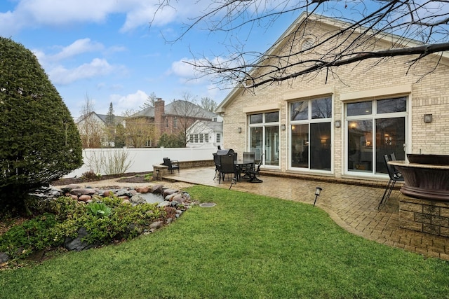 view of yard with a patio