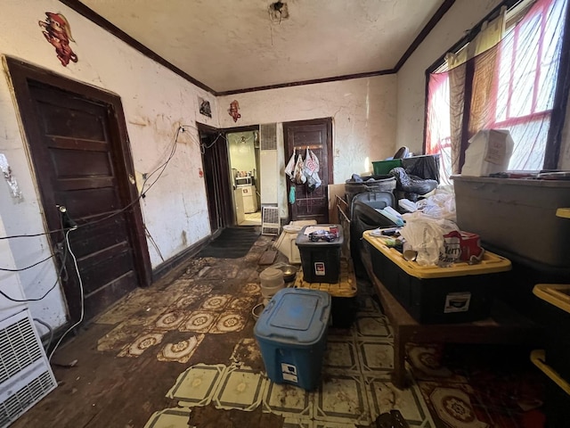 miscellaneous room featuring crown molding