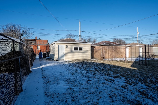 exterior space featuring an outbuilding