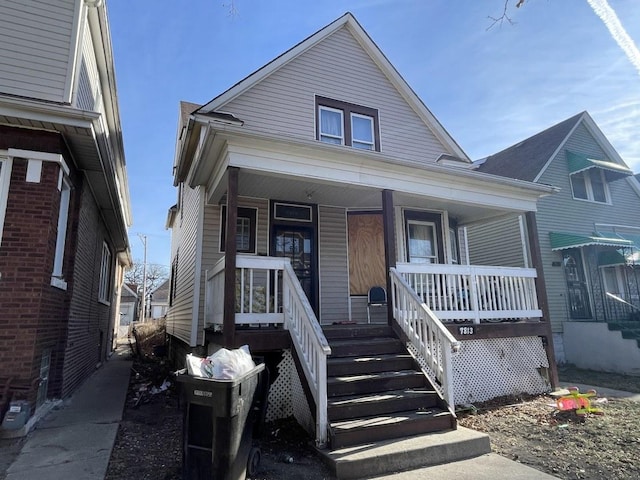 view of front of property with a porch