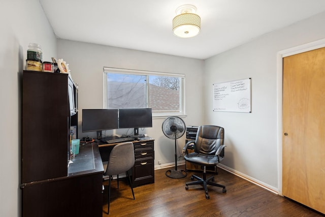 office area featuring dark hardwood / wood-style floors