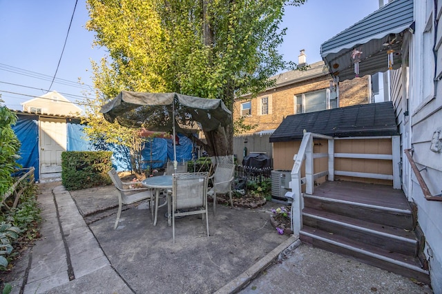 view of patio featuring cooling unit