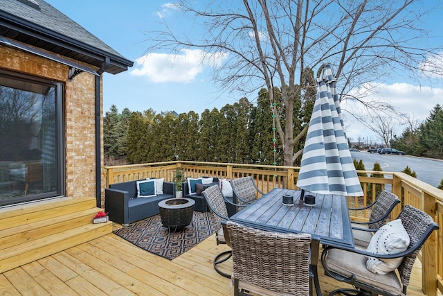 deck featuring an outdoor hangout area