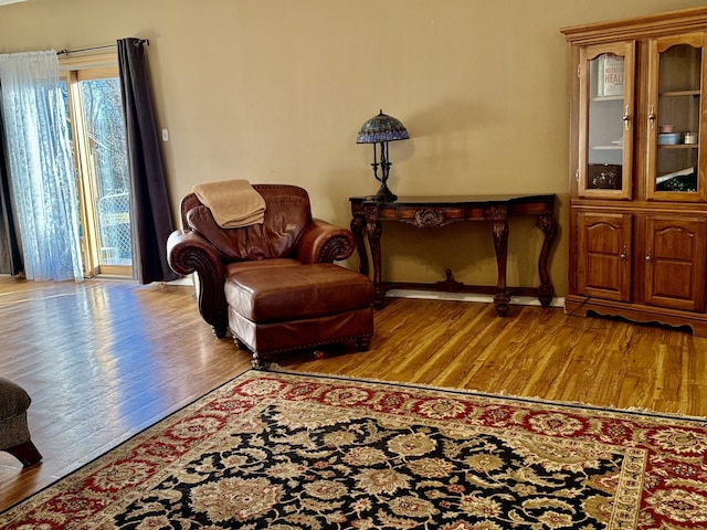 living area with light wood-type flooring