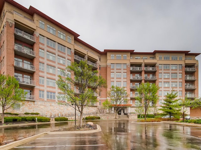 view of building exterior