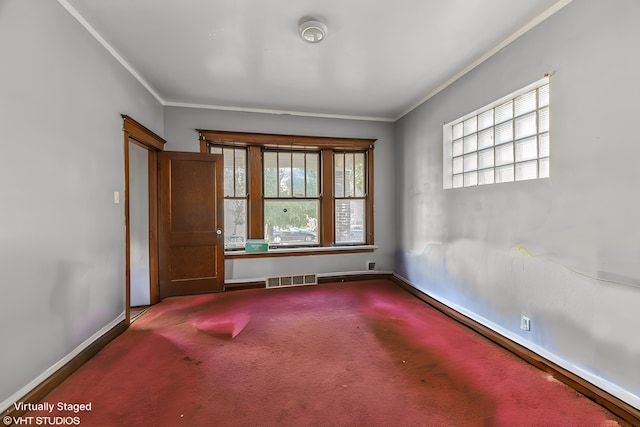 empty room with ornamental molding