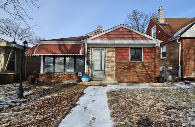 view of front of property