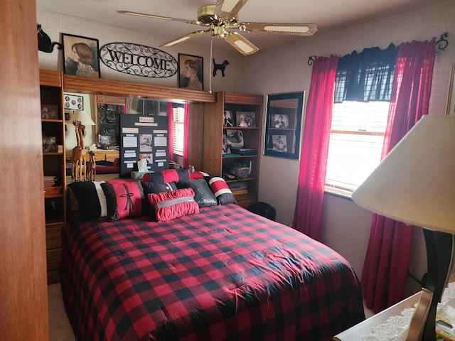 bedroom featuring ceiling fan