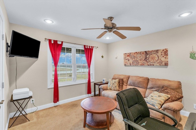 carpeted living room featuring recessed lighting, baseboards, and ceiling fan