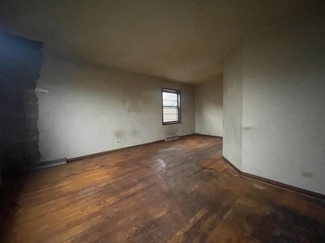 corridor featuring carpet floors