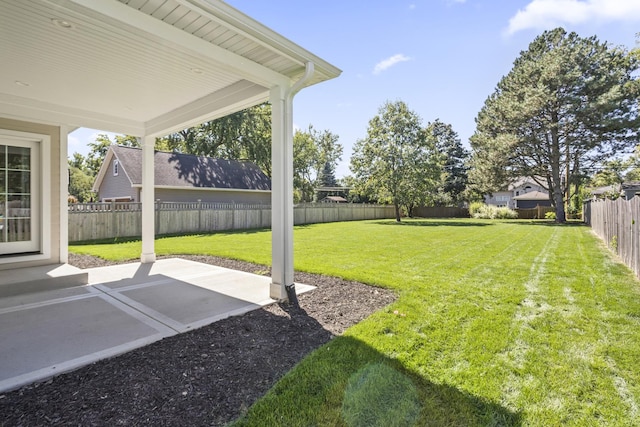 view of yard with a patio area