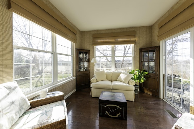 sunroom / solarium with a healthy amount of sunlight