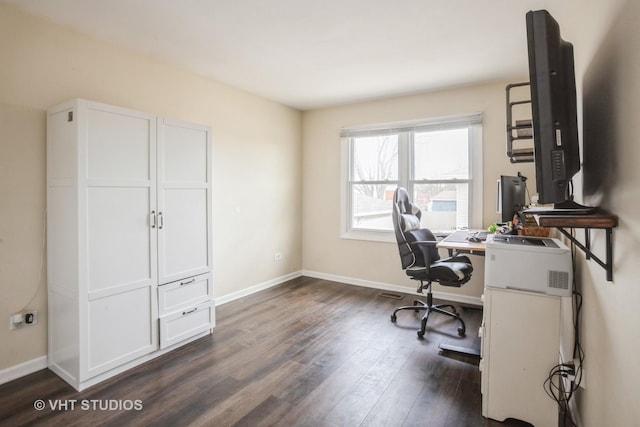 office area featuring dark hardwood / wood-style flooring