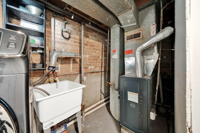 utility room with sink