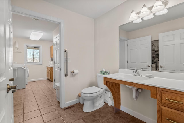 1404 Waterford Pl, Champaign, IL 61821 - bathroom featuring tile patterned flooring, washer / dryer, and a shower
