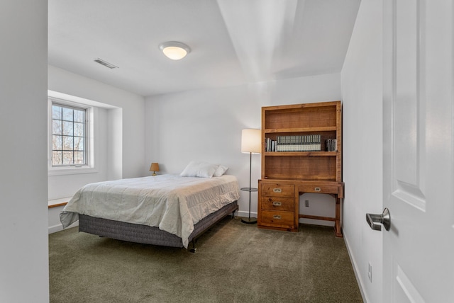1404 Waterford Pl, Champaign, IL 61821 - carpeted bedroom with baseboards