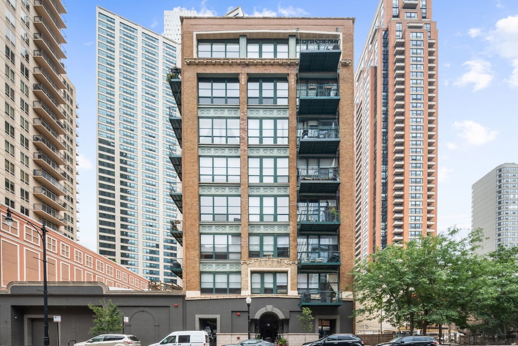 1133 S Wabash Ave Unit 603, Chicago, IL 60605 - view of building exterior