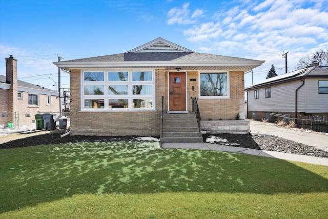 view of front of house with a front yard