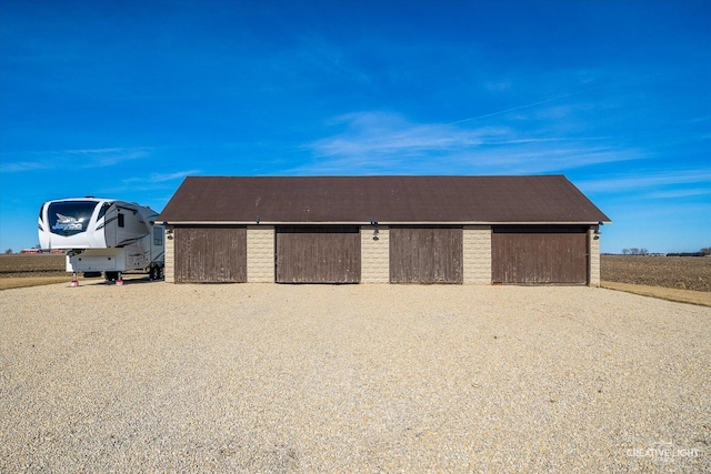 detached garage with driveway