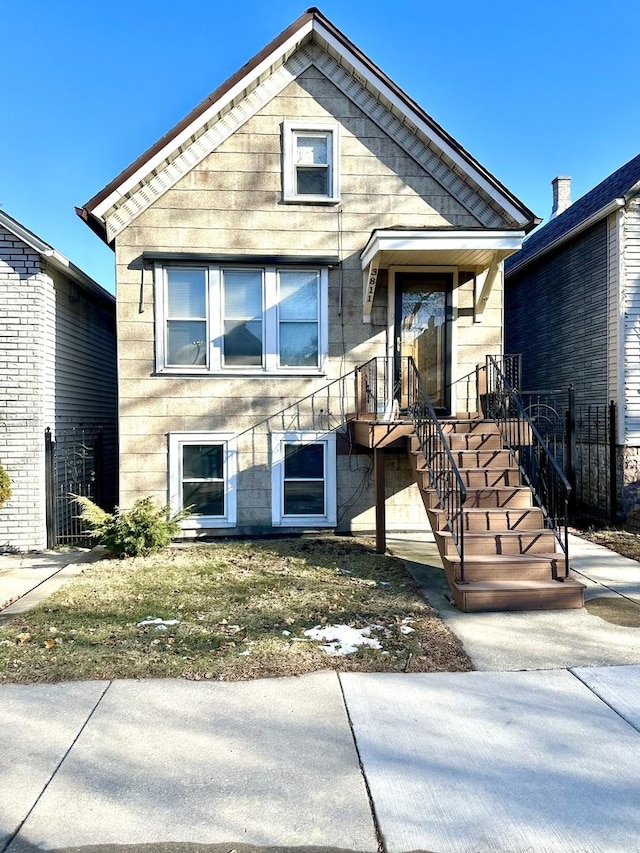 view of front of home