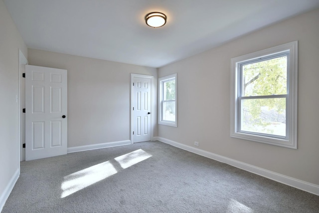 view of carpeted spare room