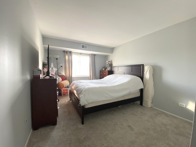 bedroom featuring carpet floors