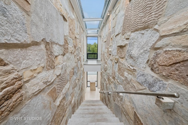28 Brinker Rd, Barrington Hills, IL 60010 - view of staircase