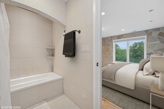 28 Brinker Rd, Barrington Hills, IL 60010 - bathroom featuring tile walls, ensuite bathroom, and recessed lighting