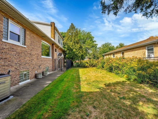 view of yard featuring cooling unit