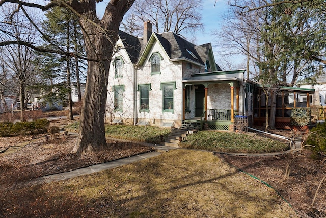 view of front of property with covered porch