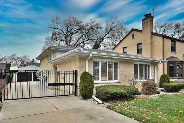 view of front of property