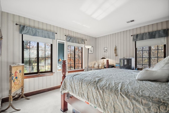 bedroom featuring carpet floors