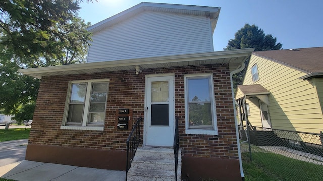 view of front facade