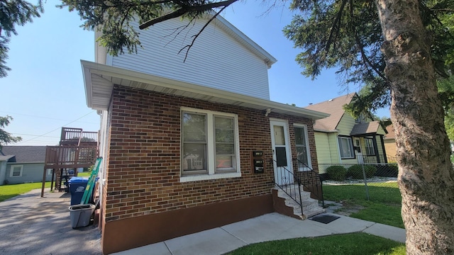 view of front of property