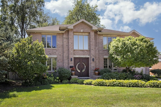 view of front of house featuring a front yard